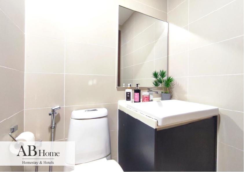 Abhome "Fountain Suite" #Greenhaven #Olympic Pool #360"Seaview #Jb Johor Bahru Buitenkant foto
